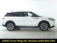 Used 2022  Lincoln Corsair Reserve AWD at DriveNow Mayfield near Mayfield Heights&comma; OH