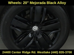 Used 2018  Volkswagen Atlas 3&period;6L V6 SEL Premium 4MOTION at Drive Now Westlake near Westlake&comma; OH