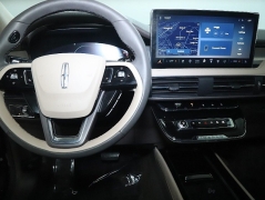 Used 2023  Lincoln Corsair Standard AWD at DriveNow Mayfield near Mayfield Heights&comma; OH