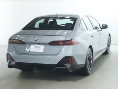 Used 2026  BMW 5 Series 530i xDrive Sedan at Drive Now Westlake near Westlake&comma; OH