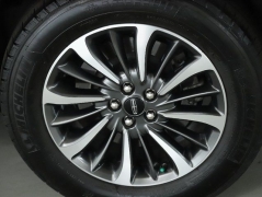 Used 2023  Lincoln Nautilus Reserve AWD at DriveNow Mayfield near Mayfield Heights, OH