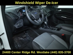 Used 2018  Ford Escape SE 4WD at Drive Now Westlake near Westlake&comma; OH