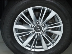 Used 2019  INFINITI QX80 LUXE AWD at Drive Now Westlake near Westlake&comma; OH