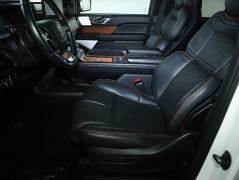 Used 2023  Lincoln Navigator Black Label 4x4 at DriveNow Mayfield near Mayfield Heights&comma; OH