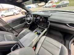 Used 2024  GMC Acadia AWD 4dr AT4 at DriveNow Mayfield near Mayfield Heights&comma; OH