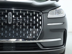 Used 2023  Lincoln Corsair Reserve FWD at DriveNow Mayfield near Mayfield Heights&comma; OH