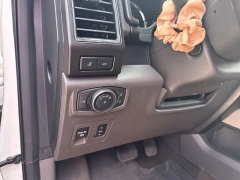 Used 2021  Ford Expedition Limited 4x4 at Drive Now Westlake near Westlake&comma; OH