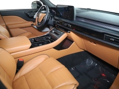 Used 2025  Lincoln Aviator Black Label AWD at Drive Now Westlake near Westlake&comma; OH