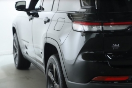 Used 2024 Jeep Grand Cherokee Altitude X 4x4 at Drive Now Westlake near Westlake, OH