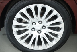 Used 2015 Buick LaCrosse 4d Sedan Premium 2 at DriveNow Mayfield near Mayfield Heights, OH