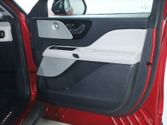 Used 2025  Lincoln Aviator Reserve AWD at DriveNow Mayfield near Mayfield Heights&comma; OH