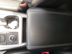Used 2023  Ford Explorer XLT 4WD at Drive Now Westlake near Westlake&comma; OH