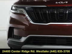 Used 2022  Kia Carnival EX FWD at Drive Now Westlake near Westlake&comma; OH