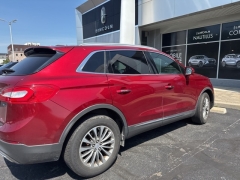 Used 2017 Lincoln MKX 4d SUV AWD Select 3.7L at Drive Now Westlake near Westlake, OH