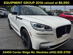 Used 2023  Lincoln Aviator Reserve AWD at DriveNow Mayfield near Mayfield Heights&comma; OH