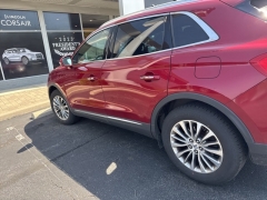 Used 2017 Lincoln MKX 4d SUV AWD Select 3.7L at Drive Now Westlake near Westlake, OH