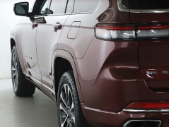 Used 2021  Jeep Grand Cherokee L Overland 4x4 at Drive Now Westlake near Westlake&comma; OH