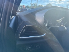 Used 2025  Chrysler Pacifica Limited FWD at DriveNow Mayfield near Mayfield Heights&comma; OH