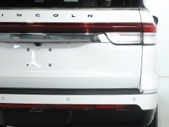 Used 2002  Lincoln NAVIGATOR  at DriveNow Mayfield near Mayfield Heights&comma; OH