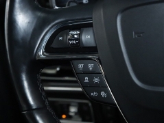 Used 2022  Lincoln Navigator Reserve 4x4 at Drive Now Westlake near Westlake&comma; OH