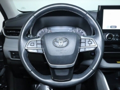 Used 2023  Toyota Highlander L AWD at Drive Now Westlake near Westlake, OH