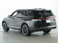 Used 2023  Lincoln Aviator Reserve AWD at DriveNow Mayfield near Mayfield Heights, OH