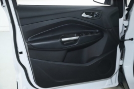 Used 2019 Ford Escape 4d SUV 4WD Titanium at Drive Now Westlake near Westlake, OH