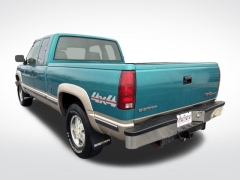 Used 1993  GMC Sierra 1500 4WD Ext Cab SLE at Mike Burkart Ford near Plymouth, WI