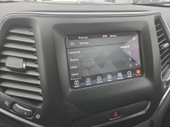 Used 2020 Jeep Cherokee 4d SUV 4WD Latitude 2.4L at Mike Burkart Ford near Plymouth, WI