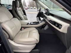Used 2020  Lincoln Aviator Reserve AWD at Mike Burkart Ford near Plymouth&comma; WI