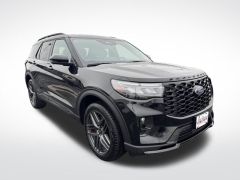 Used 2025  Ford Explorer ST-Line 4WD at Mike Burkart Ford near Plymouth&comma; WI