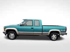 Used 1993  GMC Sierra 1500 4WD Ext Cab SLE at Mike Burkart Ford near Plymouth, WI