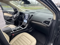 Used 2024  Ford Edge SEL AWD at Mike Burkart Ford near Plymouth&comma; WI