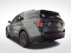 Used 2025  Ford Explorer ST-Line 4WD at Mike Burkart Ford near Plymouth&comma; WI