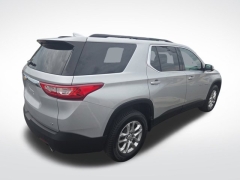 Used 2020 Chevrolet Traverse 4d SUV FWD LT Cloth w/1LT at Mike Burkart Ford near Plymouth, WI
