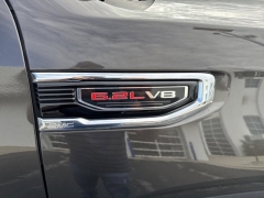 Used 2019  GMC Sierra 1500 4WD Crew Cab 147" SLT at Mike Burkart Ford near Plymouth, WI