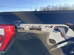 Used 2021  Ford F-150 4WD LARIAT SuperCrew 5&period;5' Box at Mike Burkart Ford near Plymouth&comma; WI