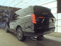 Used 2025  Ford Expedition Max Platinum 4x4 at Mike Burkart Ford near Plymouth, WI