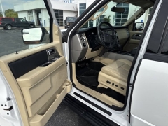 Used 2017  Ford Expedition 4d SUV 4WD XLT at Mike Burkart Ford near Plymouth, WI