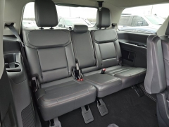 Used 2025  Ford Expedition Active 4x4 at Mike Burkart Ford near Plymouth&comma; WI