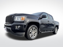 Used 2015  GMC Canyon 4WD Crew Cab SLE at Mike Burkart Ford near Plymouth&comma; WI