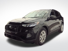 Used 2023  Ford Escape Active AWD at Mike Burkart Ford near Plymouth&comma; WI