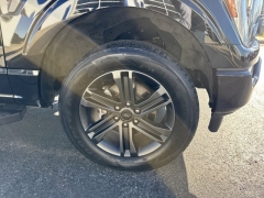 Used 2021  Ford F-150 4WD LARIAT SuperCrew 5&period;5' Box at Mike Burkart Ford near Plymouth&comma; WI