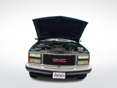 Used 1993  GMC Sierra 1500 4WD Ext Cab SLE at Mike Burkart Ford near Plymouth, WI