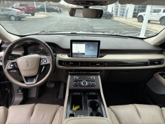 Used 2020  Lincoln Aviator Reserve AWD at Mike Burkart Ford near Plymouth&comma; WI