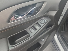Used 2020 Chevrolet Traverse 4d SUV FWD LT Cloth w/1LT at Mike Burkart Ford near Plymouth, WI