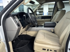 Used 2017  Ford Expedition 4d SUV 4WD XLT at Mike Burkart Ford near Plymouth, WI