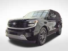  2025 Ford Expedition Platinum 4x4 at Mike Burkart Ford near Plymouth&comma; WI