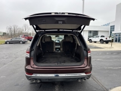 Used 2020  Lincoln Aviator Reserve AWD at Mike Burkart Ford near Plymouth&comma; WI