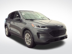 Used 2022  Ford Escape SE AWD at Mike Burkart Ford near Plymouth&comma; WI